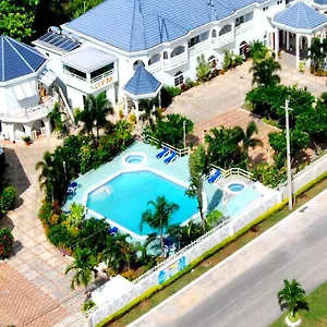 Holiday Haven Hotel