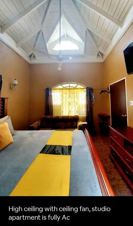 Cambridge Mi Casa Ur Casa With Pool And Beach Access Runaway Bay