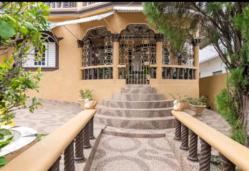 Pensjonat Cambridge Mi Casa Ur Casa With Pool And Beach Access Runaway Bay